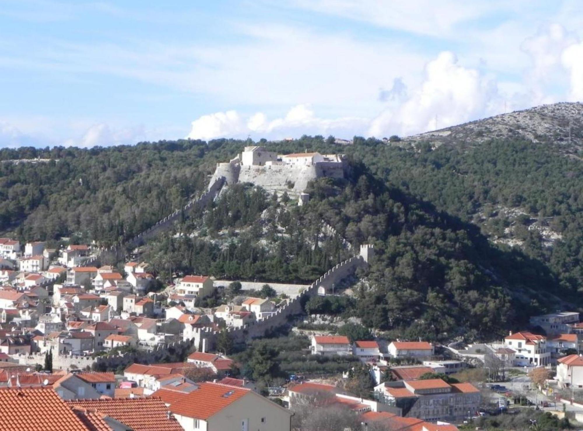 Apartments Trogrlic Hvar Town Exterior photo