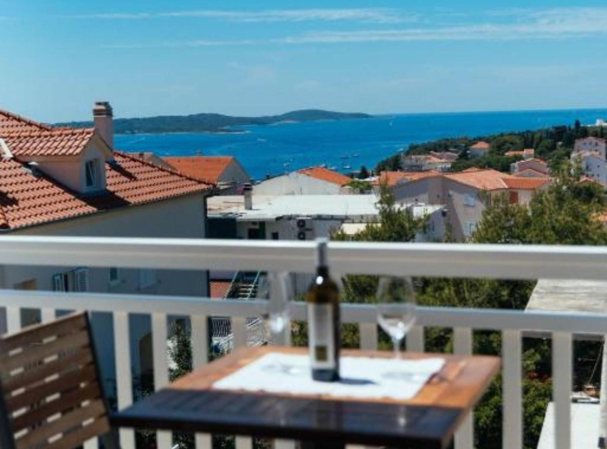 Apartments Trogrlic Hvar Town Room photo